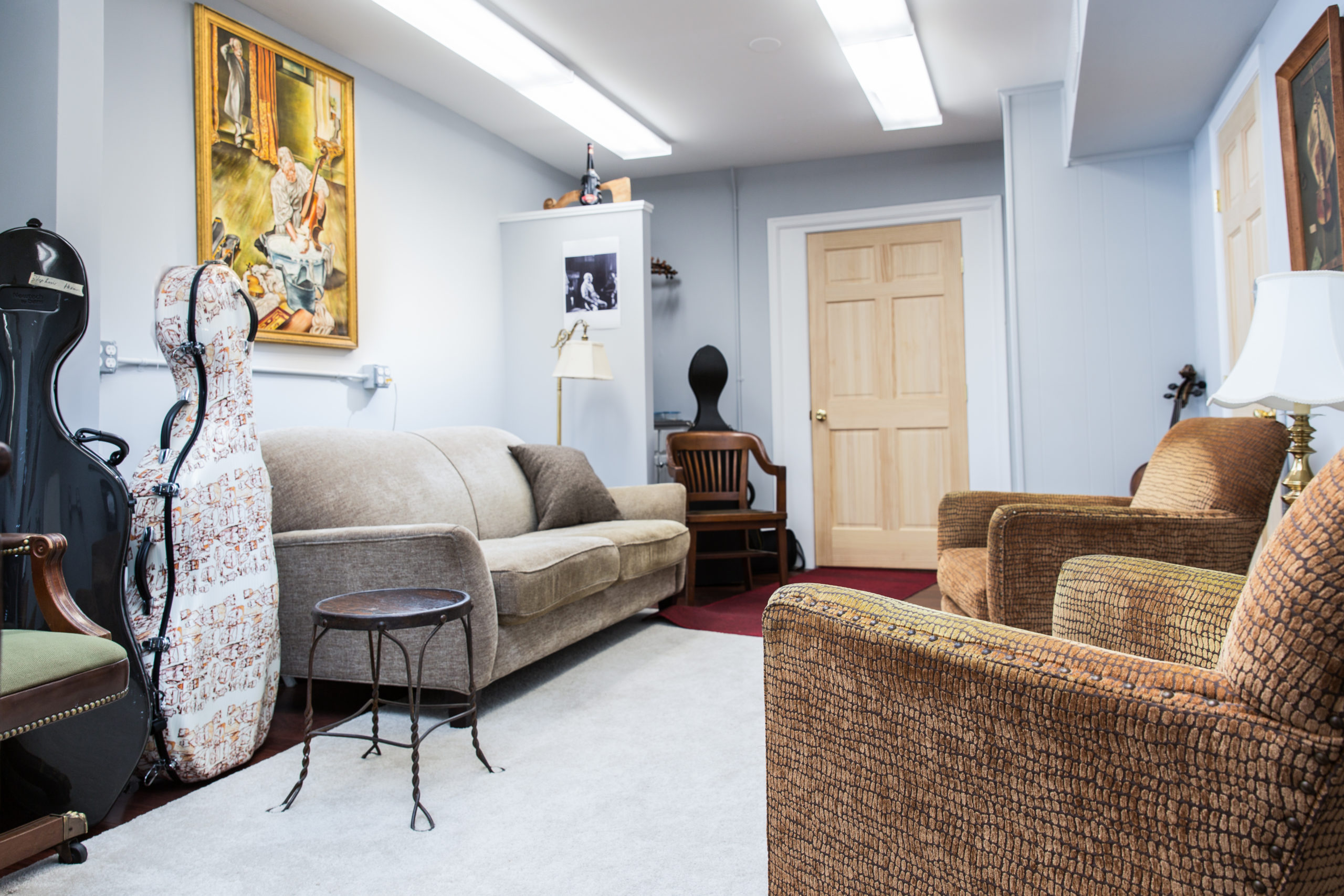 The Violin House of Weaver Weaver's Violin Shop Bethesda, Maryland